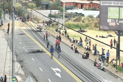 Las cámaras del ECU 911 registran bloqueos activos en varios puntos de Imbabura este martes 23 de septiembre.
