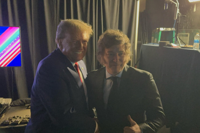 Encuentro entre el presidente de Estados Unidos y el presidente de Argentina, Trump y Milei