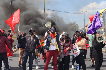 Estudiantes y movilizados exigen soluciones en UCE, Sucumbíos y Babahoyo durante el paro