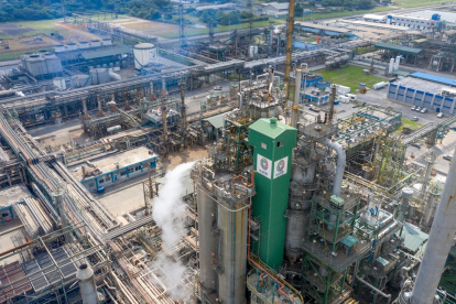 La Refinería Esmeraldas lleva un año operando de manera irregular. En septiembre de 2024 se adelantó su mantenimiento. Pero también afrontó un sismo, incendio y otros.