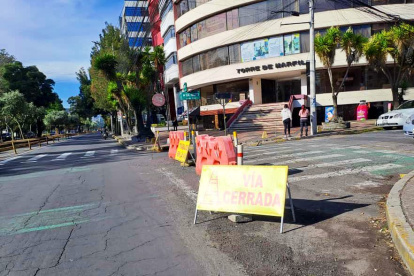 La Epmmop interviene la calle Iñaquito, desde av. Atahualpa hasta av. Amazonas, en el sector La Carolina.