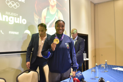 Juleisy Angulo hizo historia al convertirse en campeona en el Mundial de Atletismo de Tokio 2025.