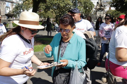 El proceso de recolección de firmas para la revocatoria de mandato del alcalde pabel Muñoz arrancó en abril pasado y está por concluir.