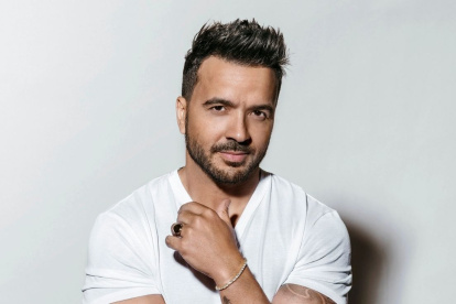 Luis Fonsi tiene 47 años.