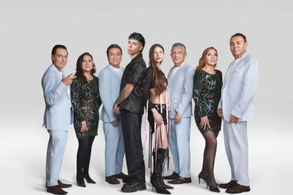 Los Ángeles Azules junto a Yami Safdie y Luck Ra