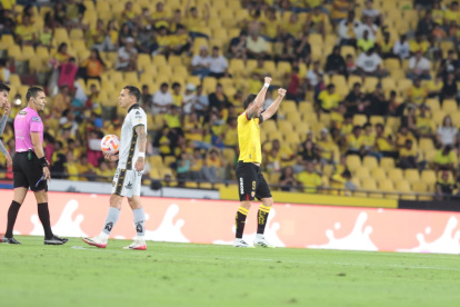 Barcelona se puso adelante en el marcador ante Aucas con el gol de Octavio Rivero.