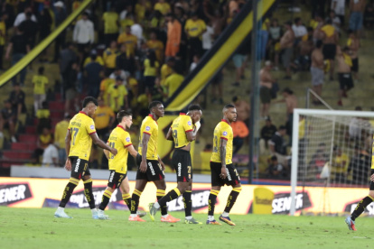 En el estadio Monumental, Barcelona jugó contra Aucas en la fecha 30 de la LigaPro.