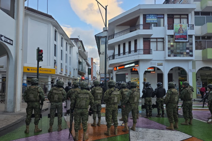 La posibilidad de que los militares actúen en colaboración con la fuerza pública se activa con el estado e excepción.