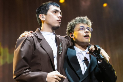 Milo j lanza su nuevo álbum entre colaboraciones relevantes.