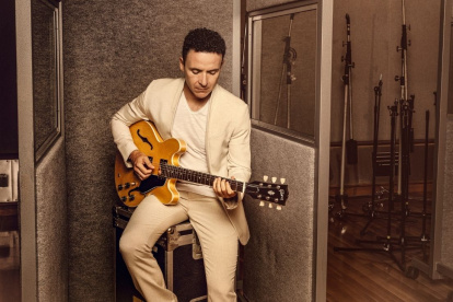 Fonseca para su nuevo tour por Sudamérica.