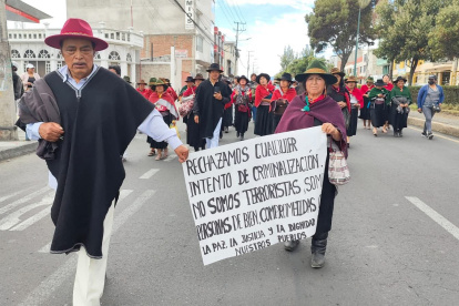 En Ambato, el pueblo Salasaka se moviliza.