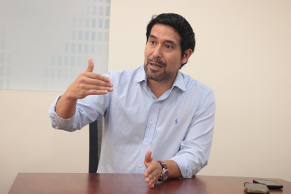 El gerente de la DASE dialoga con EXPRESO.