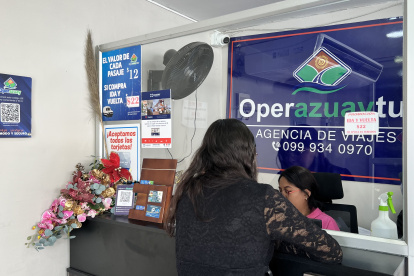 En la empresa Operazuaytur el costo de los pasajes a Cuenca se mantienen en $ 12; aunque en la mañana, el valor ascendió a $ 25.