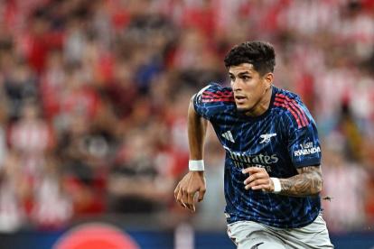 Piero Hincapié solo ha jugado unos minutos con Arsenal. Lo hizo en la victoria 2-0 ante Athletic Bilbao en la Champions League.