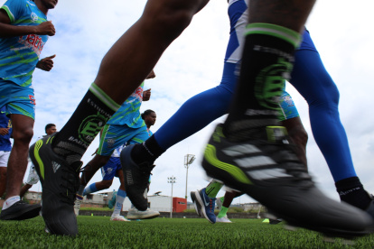 Los jugadores de un equipo de Segunda Categoría de Esmeraldas entrenan con zozobra ante la ola de amenazas vinculadas a los amaños y apuestas ilegales en el país.