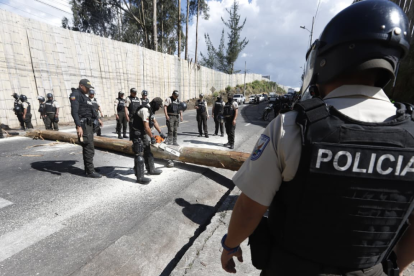 En el primer día del mes de octubre varias vías amanecen cerradas.