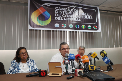 El arquitecto Iván Casanova coordinador general de la Cámara de Distribuidores de Combustibles del Litoral.