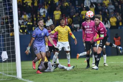 Barcelona SC recibe a Independiente del Valle en la fecha 1 del hexagonal final.