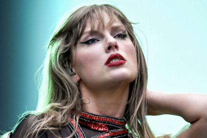 Taylor Swift interpreta Cancelled! como una crítica a la cultura de la cancelación y la misoginia en el mundo del espectáculo.