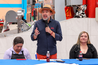 Referencia. Revocatoria Pabel Muñoz: Alcalde de Quito se defiende y explica medidas para vigilar la legalidad de las firmas.