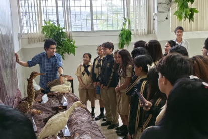 La muestra científica busca sensibilizar a la comunidad sobre la conservación del medioambiente y la importancia de proteger la biodiversidad.