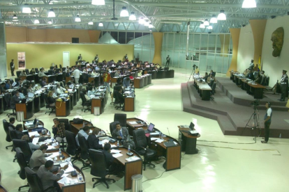 La Asamblea Constituyente de Montecristi se instaló el 29 de noviembre del 2007 y trabajó hasta el 25 de octubre del 2008.