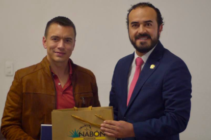Daniel Noboa con Patricio Maldonado, presidente de AME, en noviembre del 2023, cuando empezó su primer período como gobernante de Ecuador