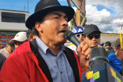 En su discurso pidió al mandatario “dar un paso al costado” y rechazó las acusaciones de terrorismo en contra de dirigentes indígenas.