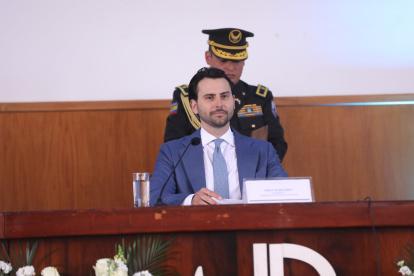 El presidente de la Asamblea subrayó la necesidad de que el Parlamento se conecte con las realidades locales