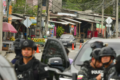 Amenaza de coche bomba fuera de la Penitenciaría del Litoral