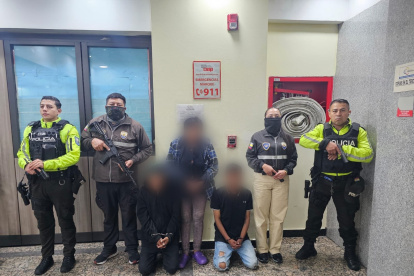 Operativo antinarcóticos en Quito deja tres detenidos y más de 9.800 dosis incautadas