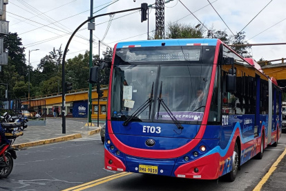 El Trolebús ajusta su recorrido y no circulará por el centro de Quito debido a los cierres preventivos.
