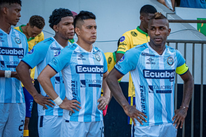 Miller Bolaños (d) ha sido uno de los más destacados de Guayaquil City en 2025.