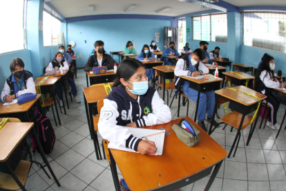 El Ministerio de Educación dio instrucciones sobre las clases en Pichincha, después de las marchas registradas en Quito el domingo 12 de octubre de 2025.