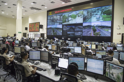 Durante el feriado por el 9 de Octubre, el ECU 911 reportó la coordinación de 35.642 emergencias a nivel nacional.