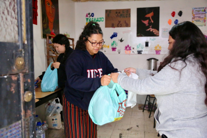 La Universidad Central del Ecuador abrió sus puertas como espacio de apoyo humanitario para los manifestantes que permanecen en Quito
