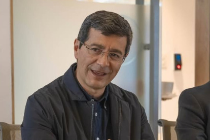 El prefecto de Imbabura, Richard Calderón, encabezó el llamado de la Prefectura de Imbabura a frenar la violencia y promover el diálogo.