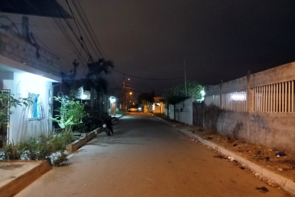 Hay sectores de General Villamil Playas donde la iluminación pública es deficiente.