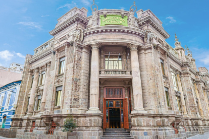 La Jes el máximo órgano de gobierno del Banco Central del Ecuador (BCE)