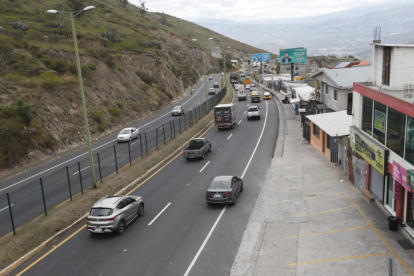 Pese al anuncio de mesas de diálogo continúan las vías cerradas en varias provincias del país.