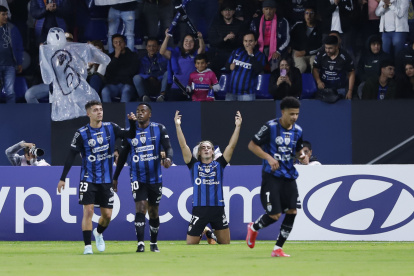 Independiente del Valle visita a Orense en la LigaPro 2025.