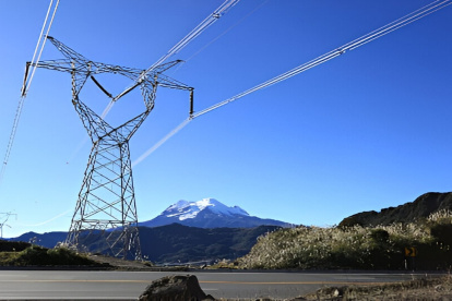 Las normas para fortalecer la gestión de la red eléctrica y atraer nuevas inversiones fueron aprobadas por la Arconel.