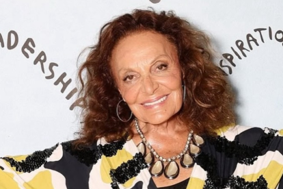 La diseñadora belga Diane von Fürstenberg es ampliamente conocida por sus famosos vestidos de corte cruzado que hicieron historia.