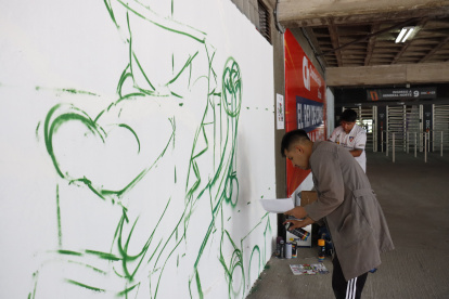 Un trabajo detallista fue el que llevaron a cabo los artistas en los 14 murales pintados en Casa Blanca.