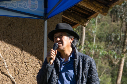 El presidente de la FOA Azuay, Lauro Sigcha, exige respeto a los derechos ambientales y comunitarios