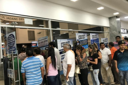 Referencial. Las dependencias también atienden de forma presencial.