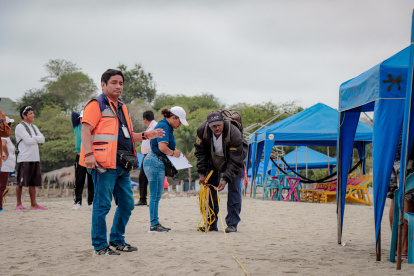 El Municipio reorganizó los espacios que ocupan vendedores y prestadores de servicios turísticos en la playa de General Villamil.