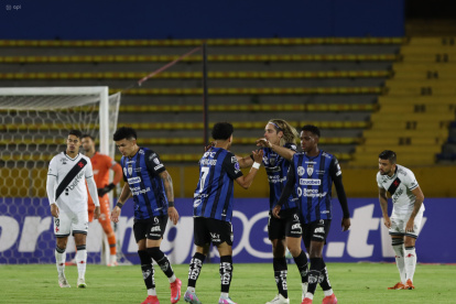 Independiente del Valle recibe a Atlético Mineiro en el estadio Banco Guayaquil.