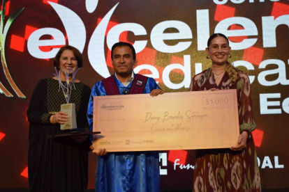 La gala anual celebrada en Quito distinguió a maestros que transforman la educación con proyectos innovadores y compromiso social.