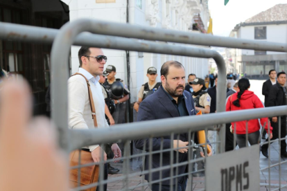 Reunión. El asambleísta de ADN, Diego Franco, fue uno de los asistentes a la convocatoria en Carondelet.